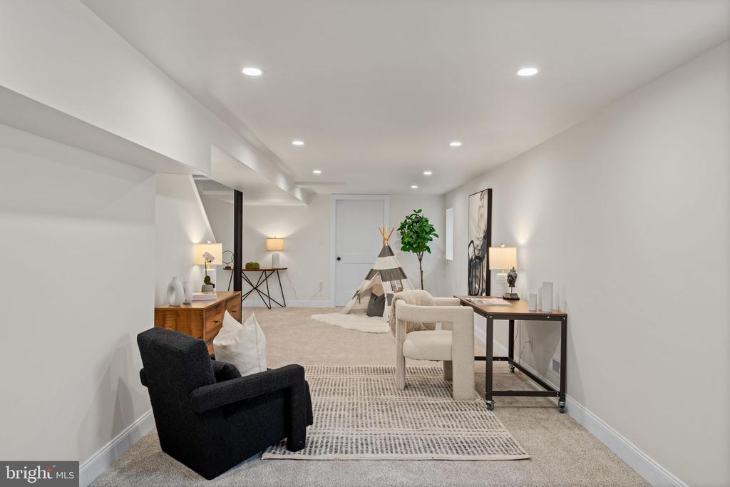 1439 DORCHESTER ROAD