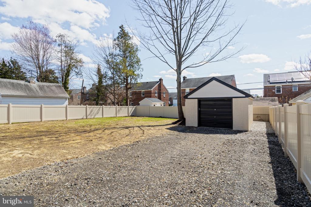 1439 DORCHESTER ROAD