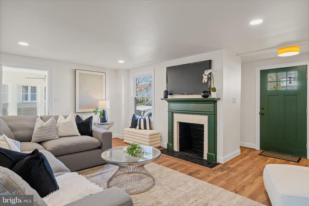 1439 DORCHESTER ROAD