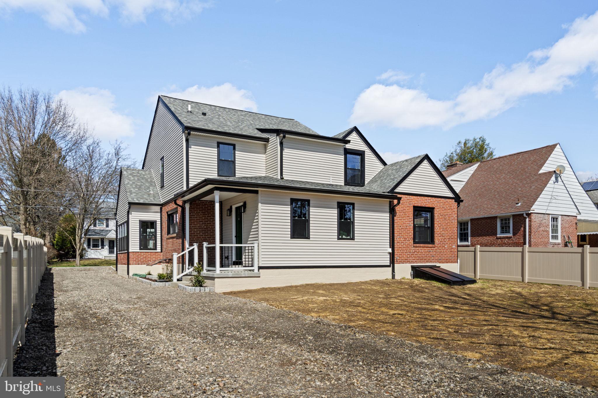 1439 DORCHESTER ROAD