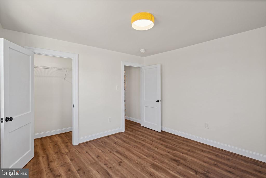 1439 DORCHESTER ROAD