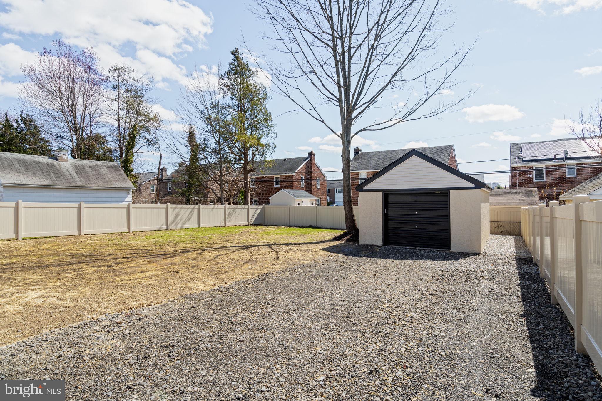 1439 DORCHESTER ROAD