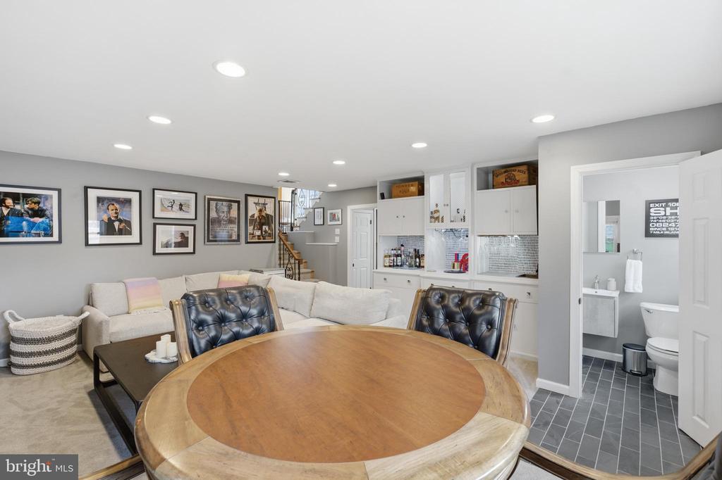 114 MYRTLE AVENUE