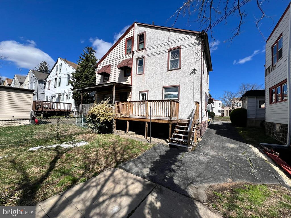 344 FAIRFAX ROAD