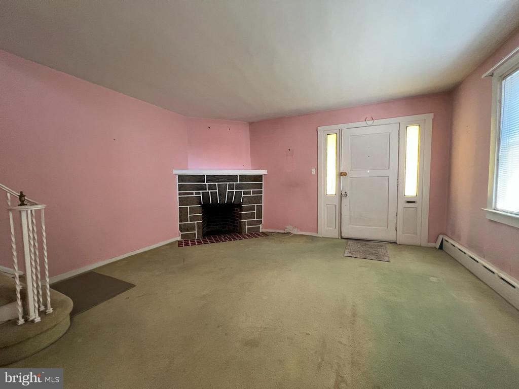 344 FAIRFAX ROAD