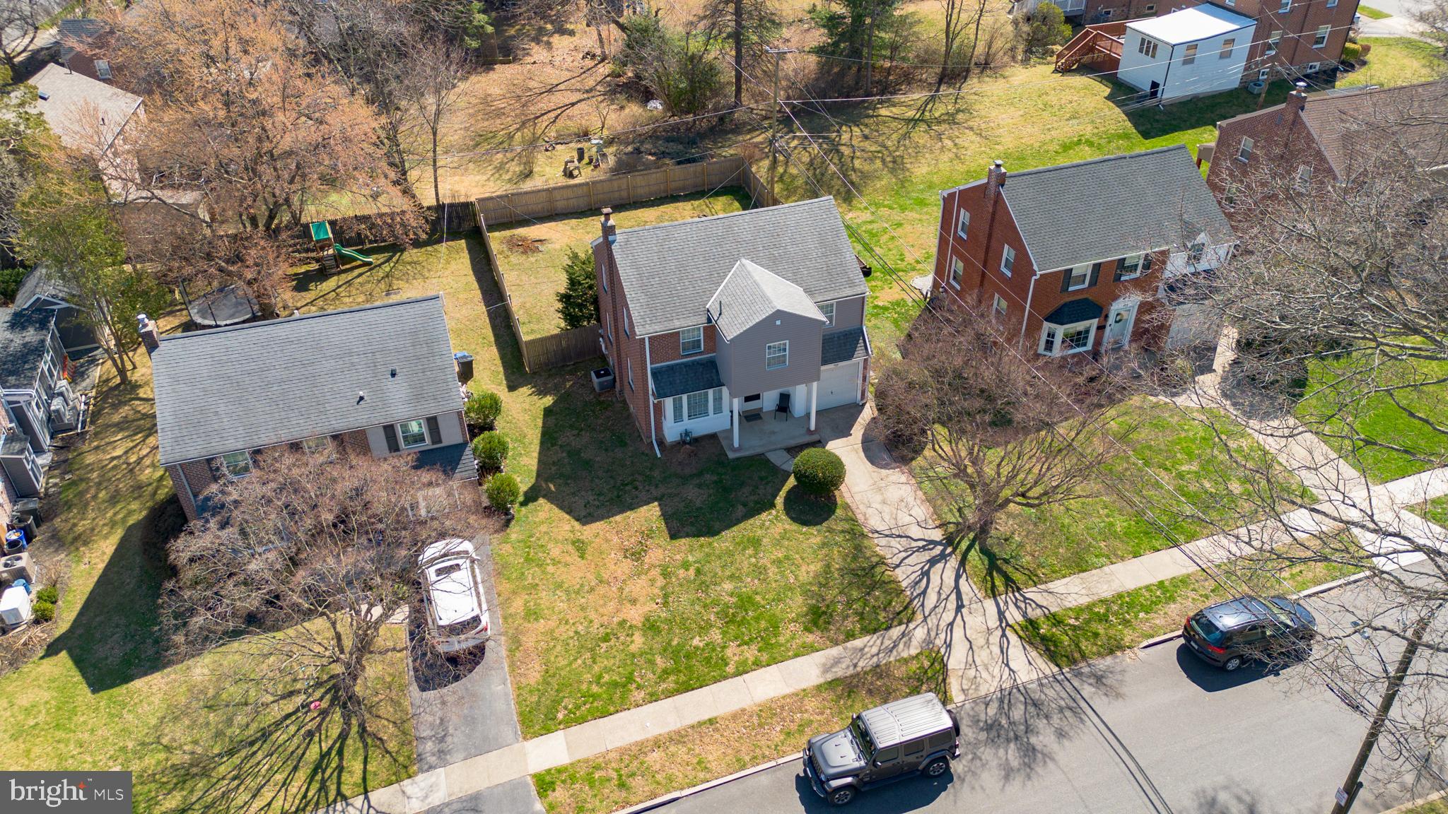 417 HASTINGS AVENUE