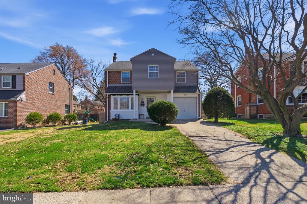 417 HASTINGS AVENUE