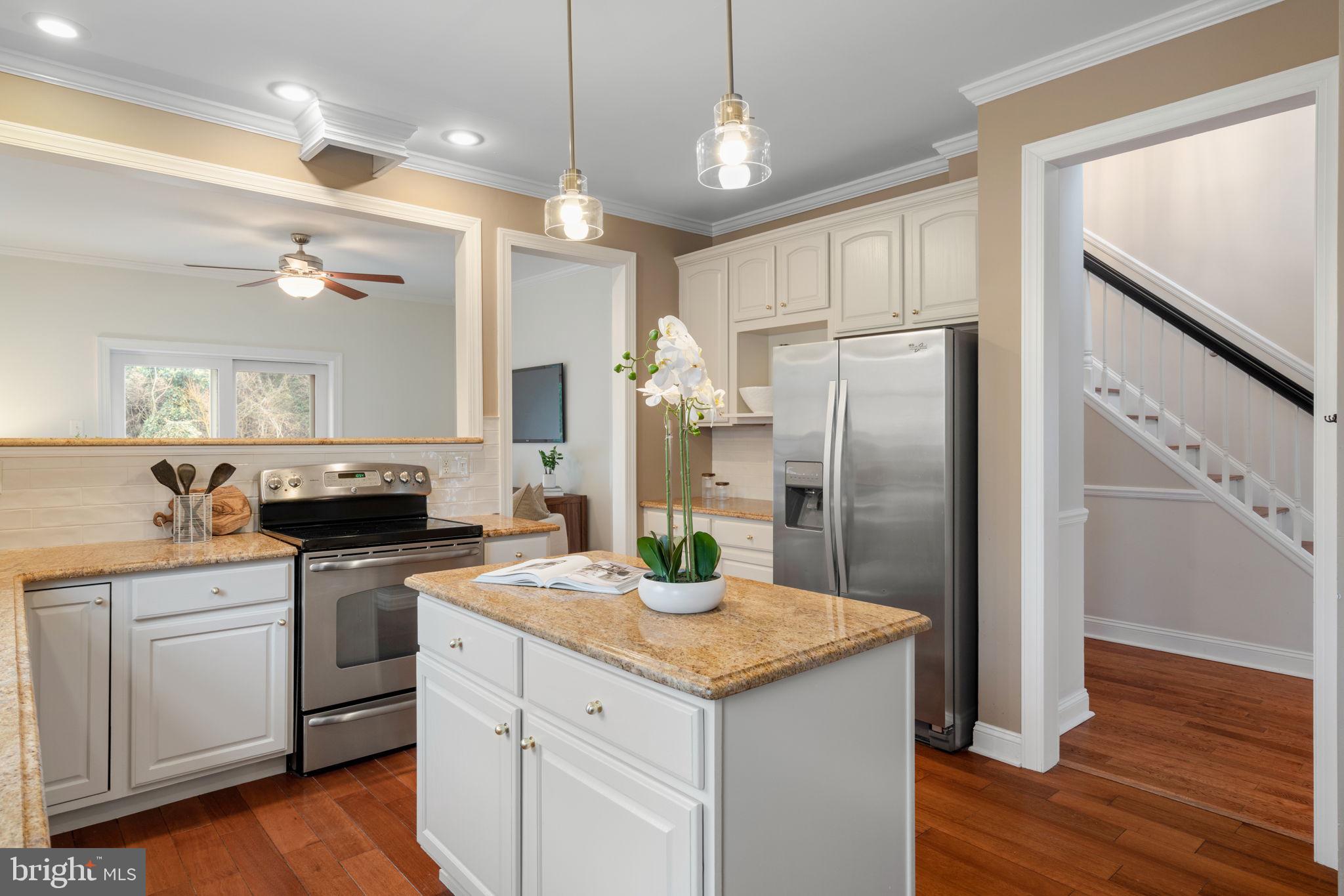 1723 POWDER MILL LANE