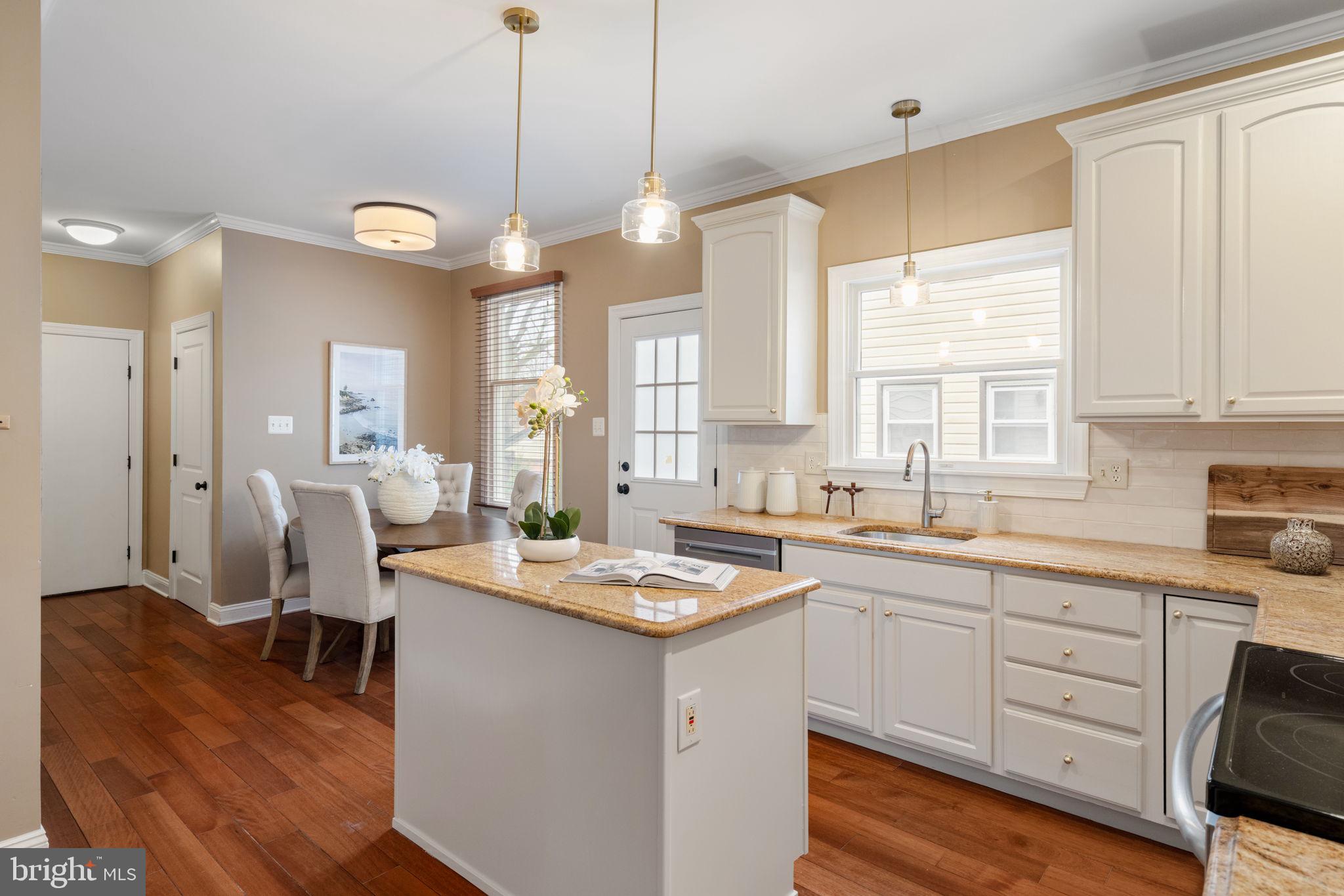 1723 POWDER MILL LANE