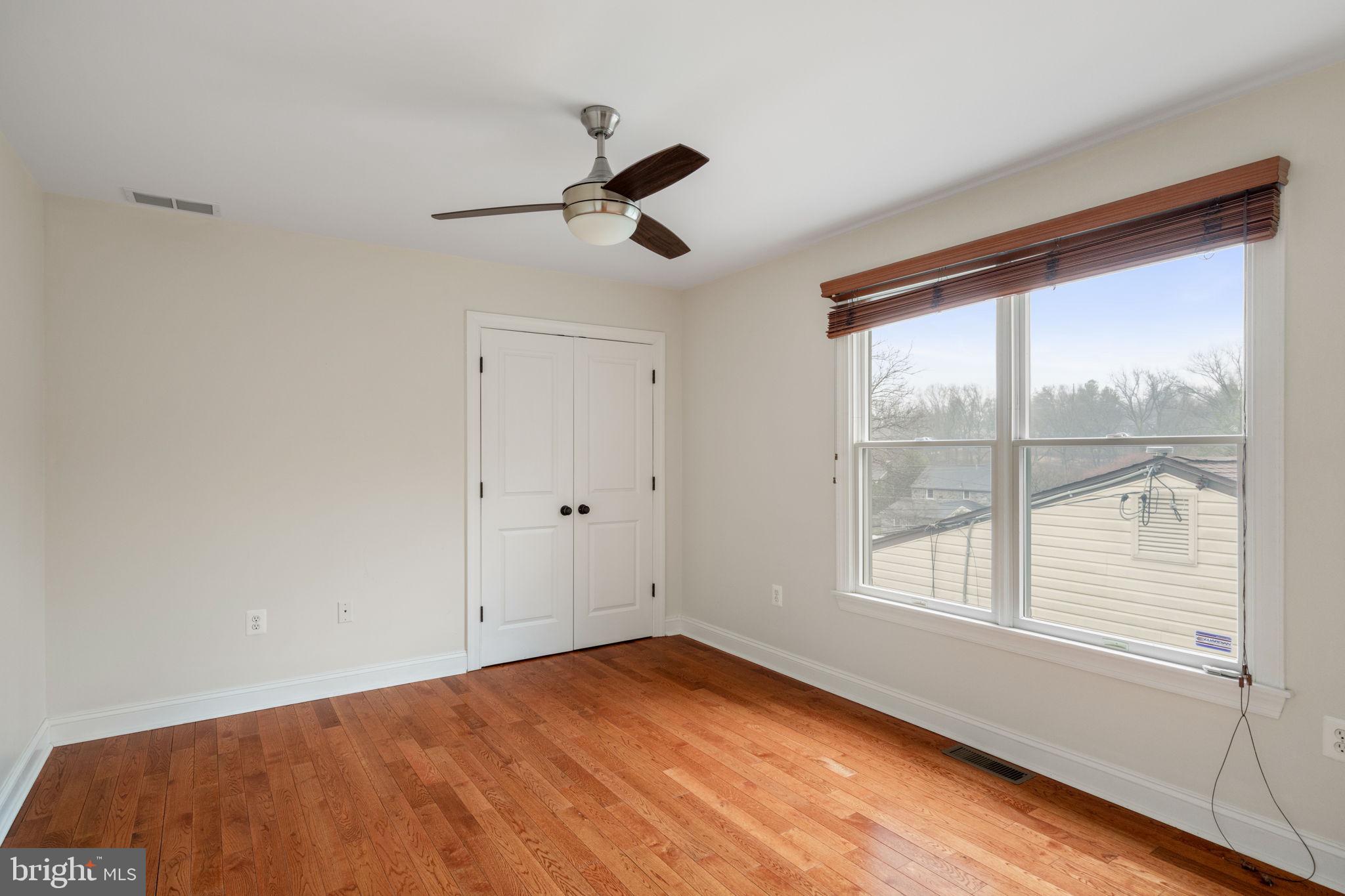 1723 POWDER MILL LANE