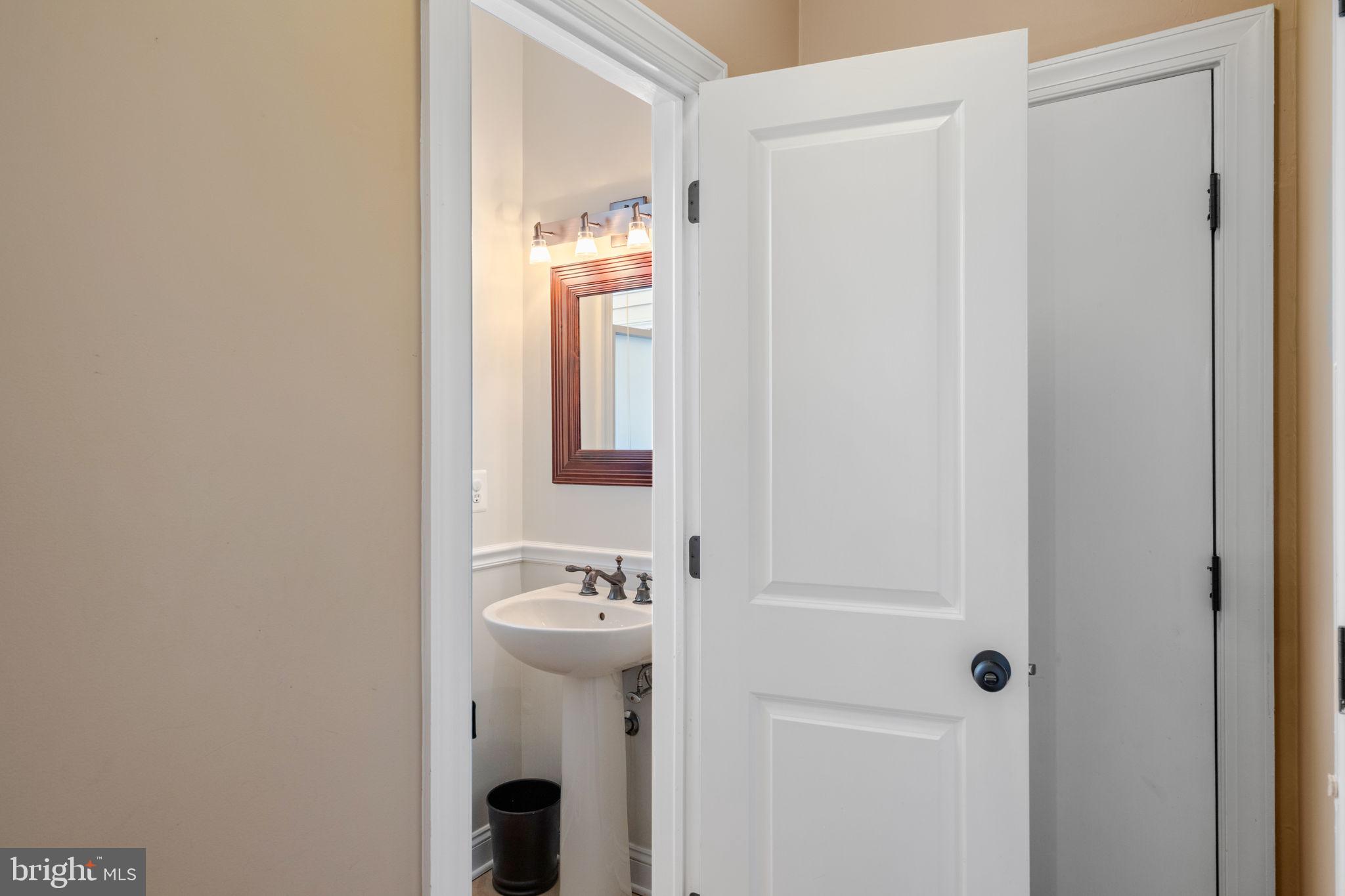 1723 POWDER MILL LANE