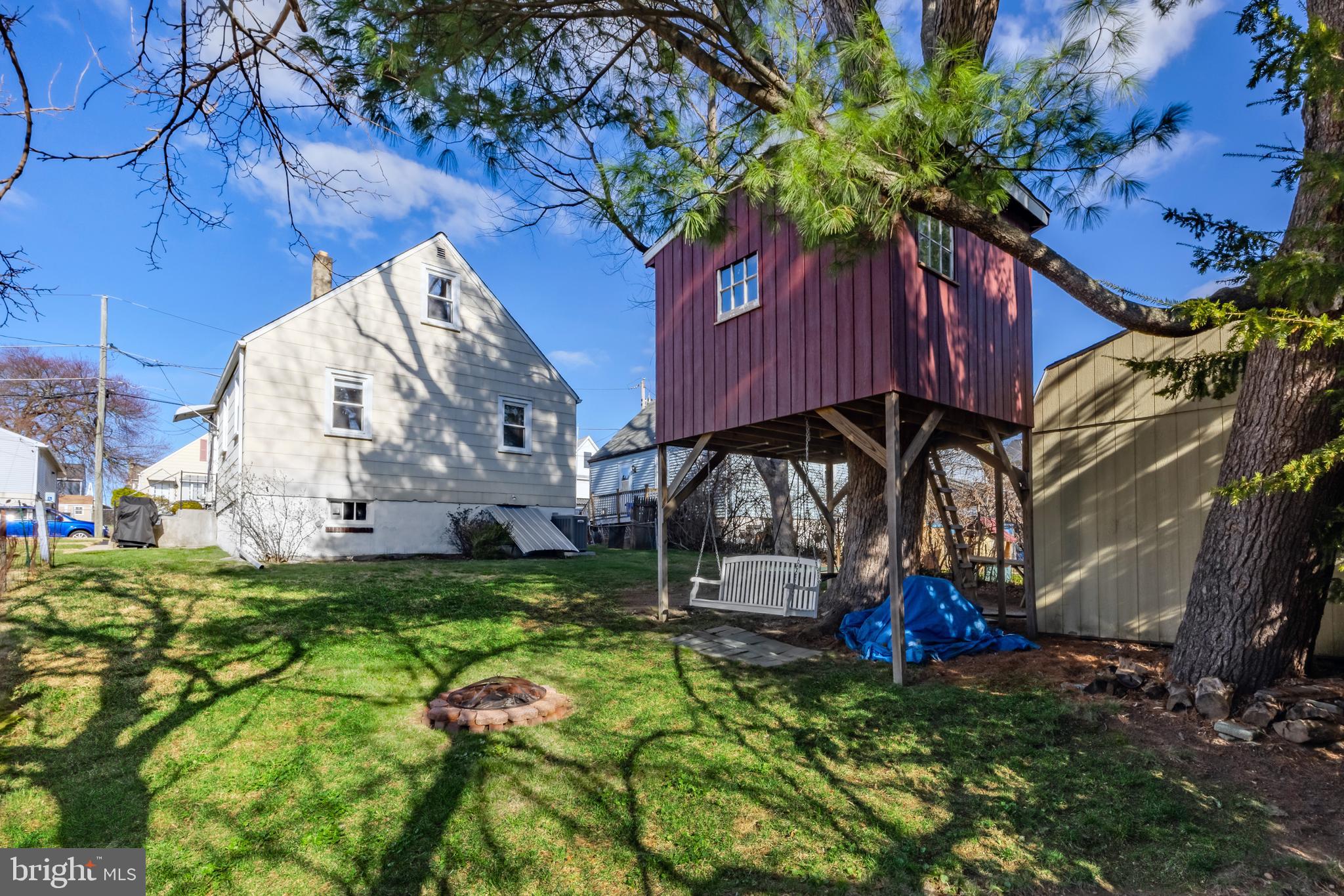 85 2ND AVENUE
