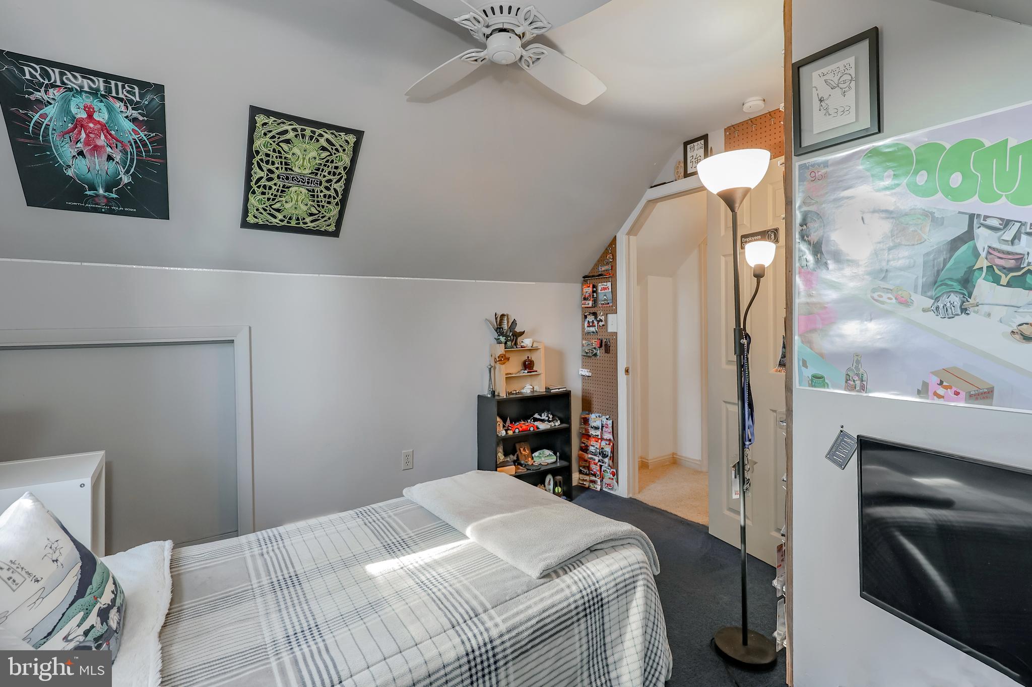 85 2ND AVENUE