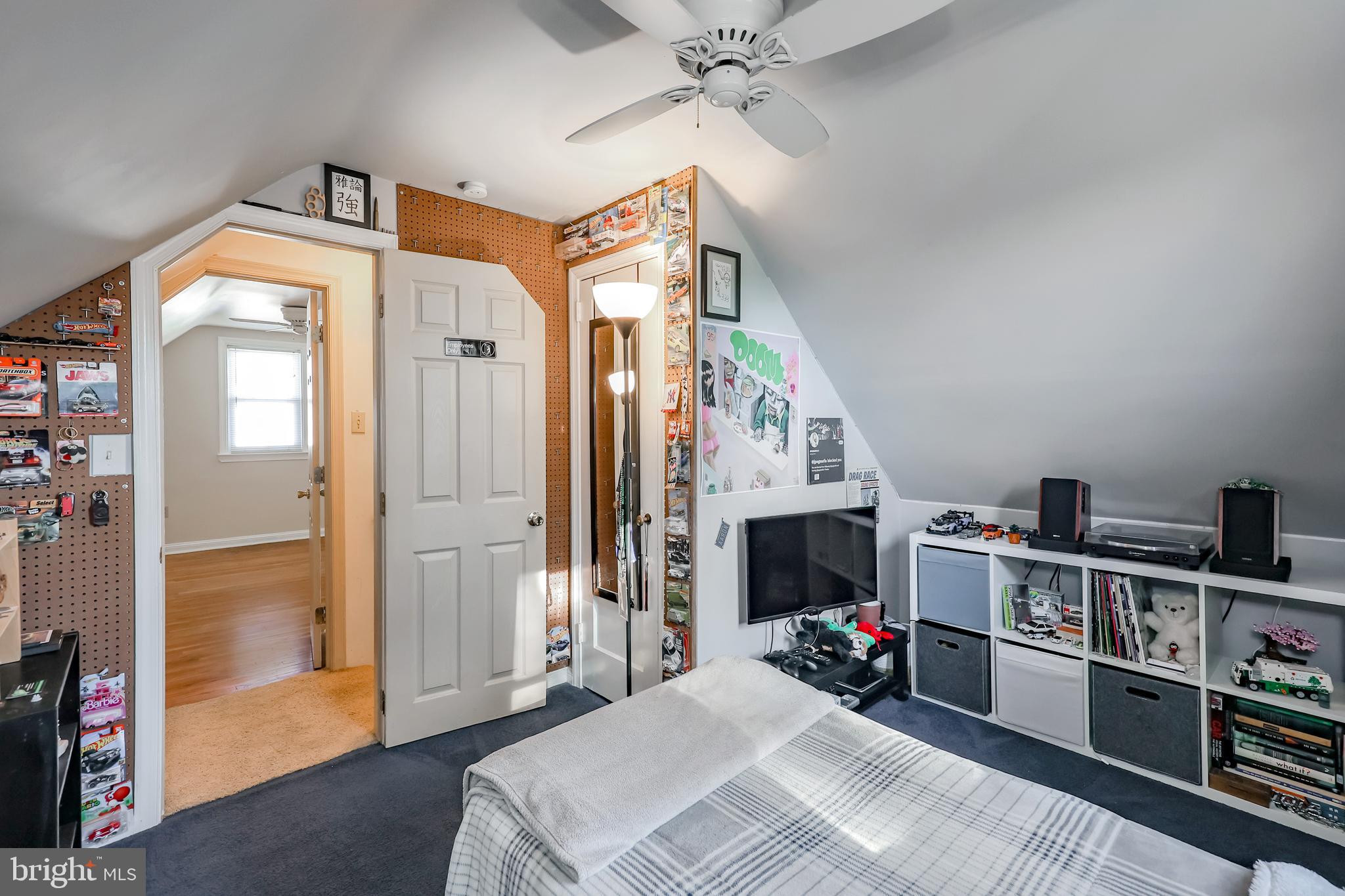 85 2ND AVENUE