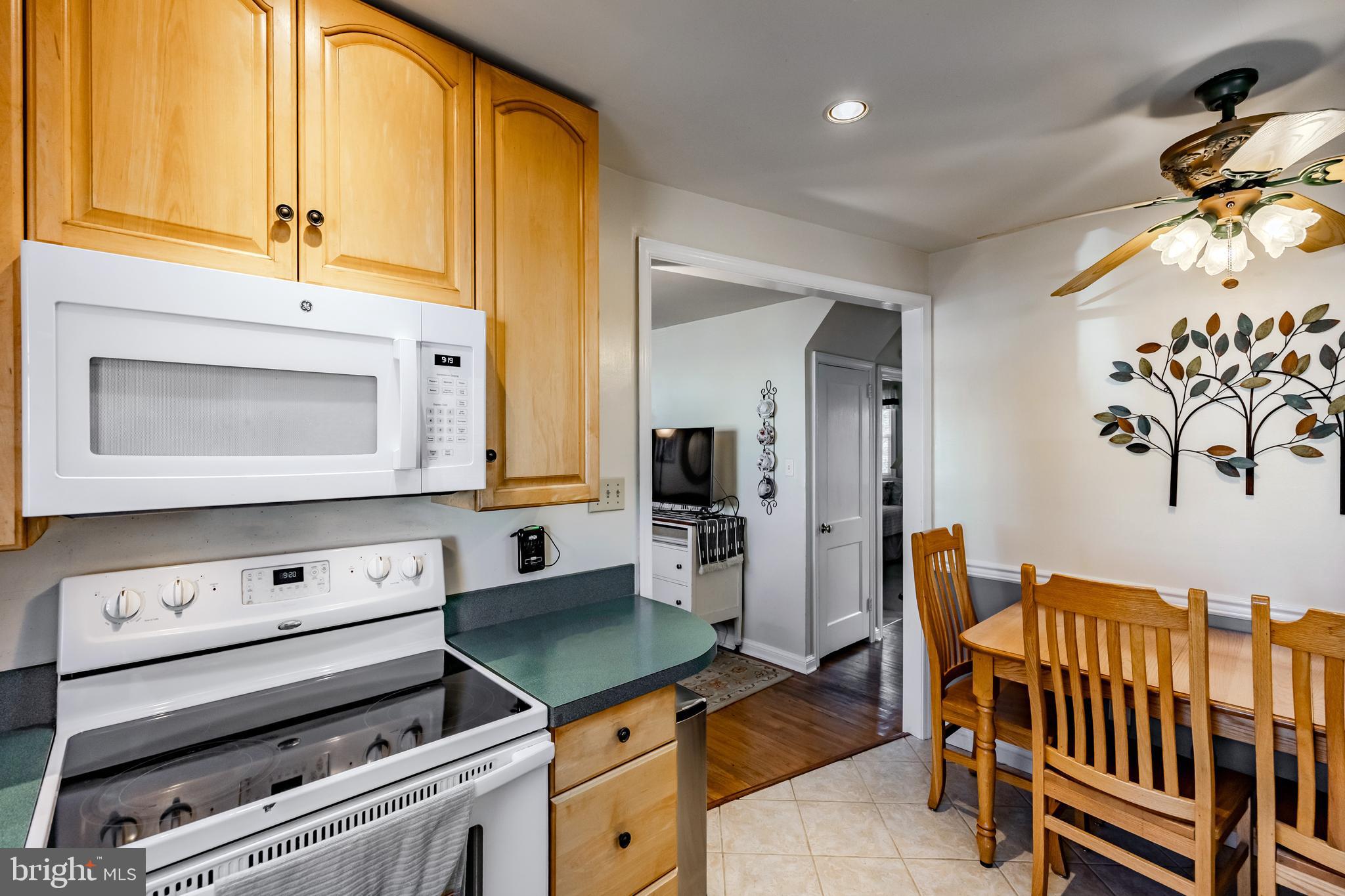 85 2ND AVENUE
