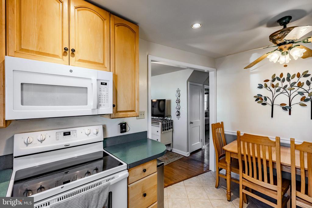 85 2ND AVENUE