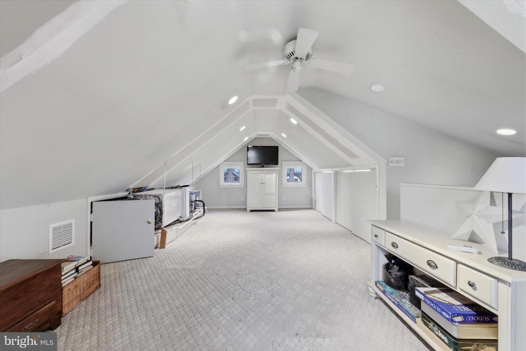148 SYCAMORE ROAD