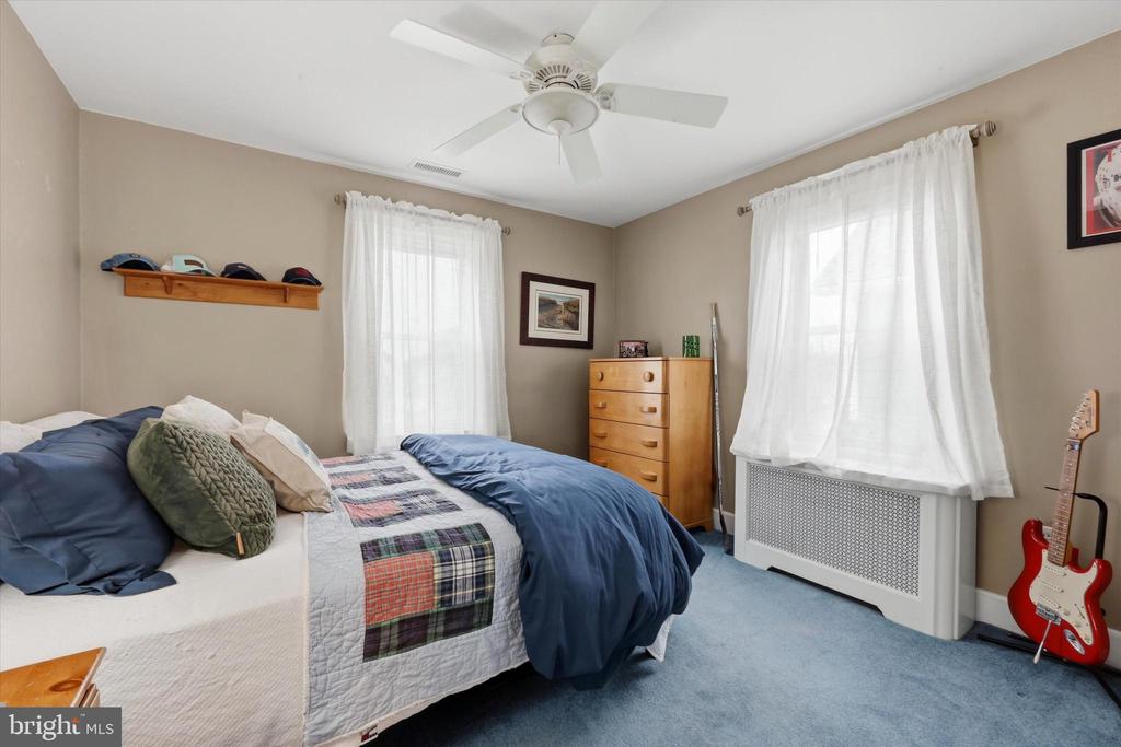 148 SYCAMORE ROAD