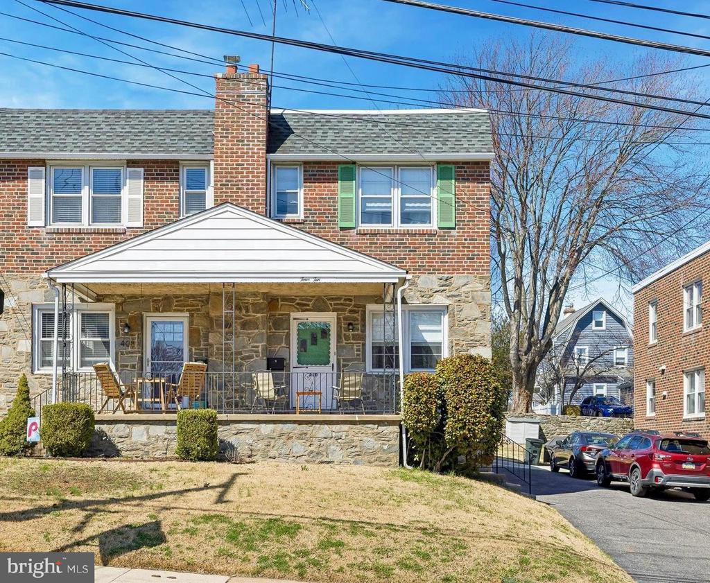 410 E EAGLE ROAD