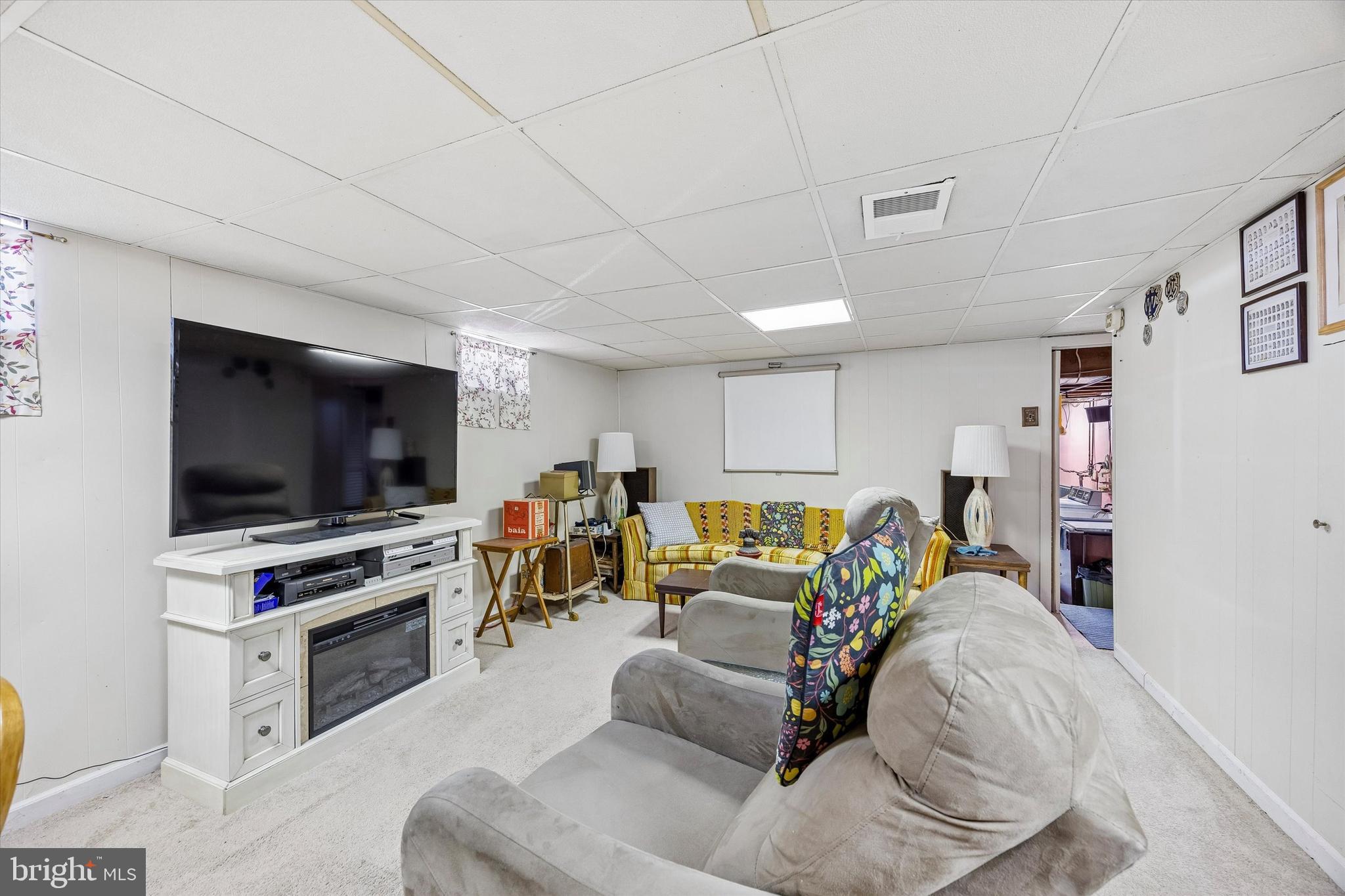 410 E EAGLE ROAD