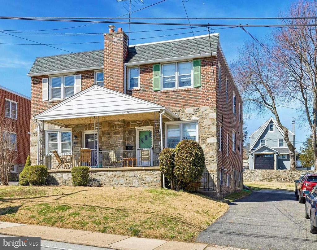410 E EAGLE ROAD