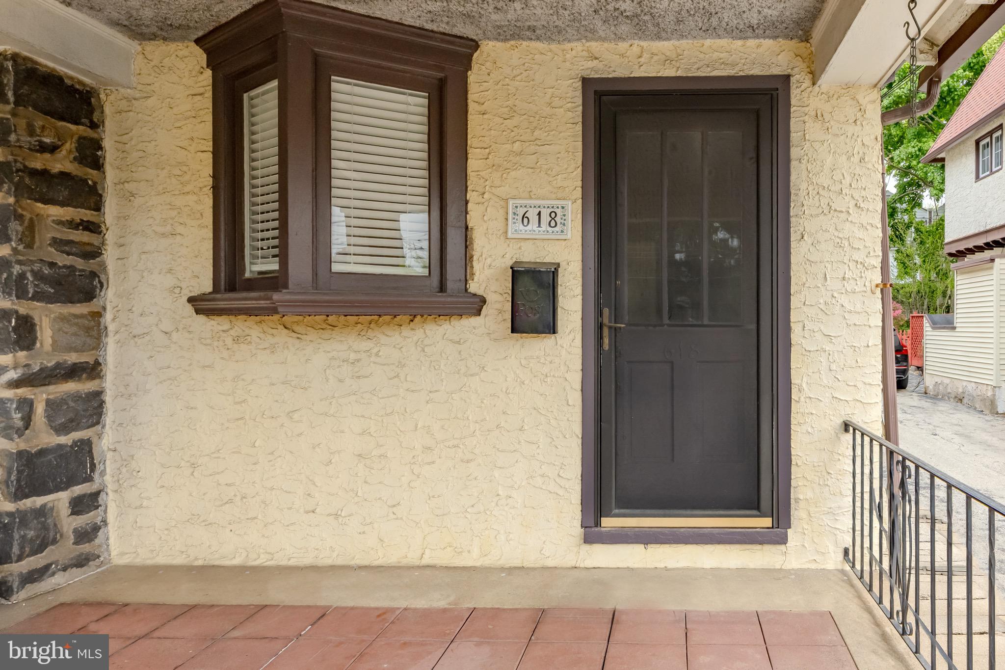 618 GEORGES LANE