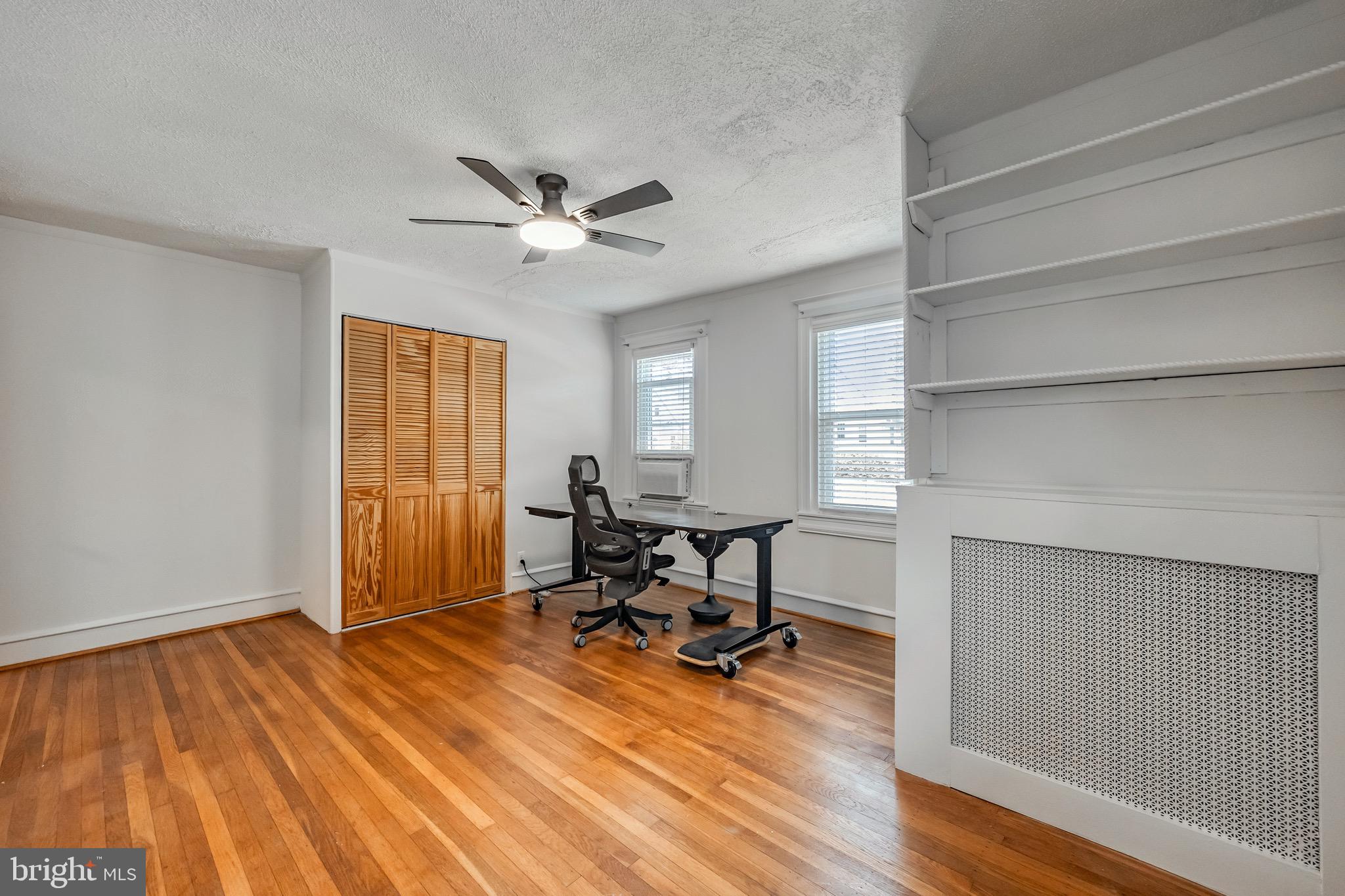 618 GEORGES LANE