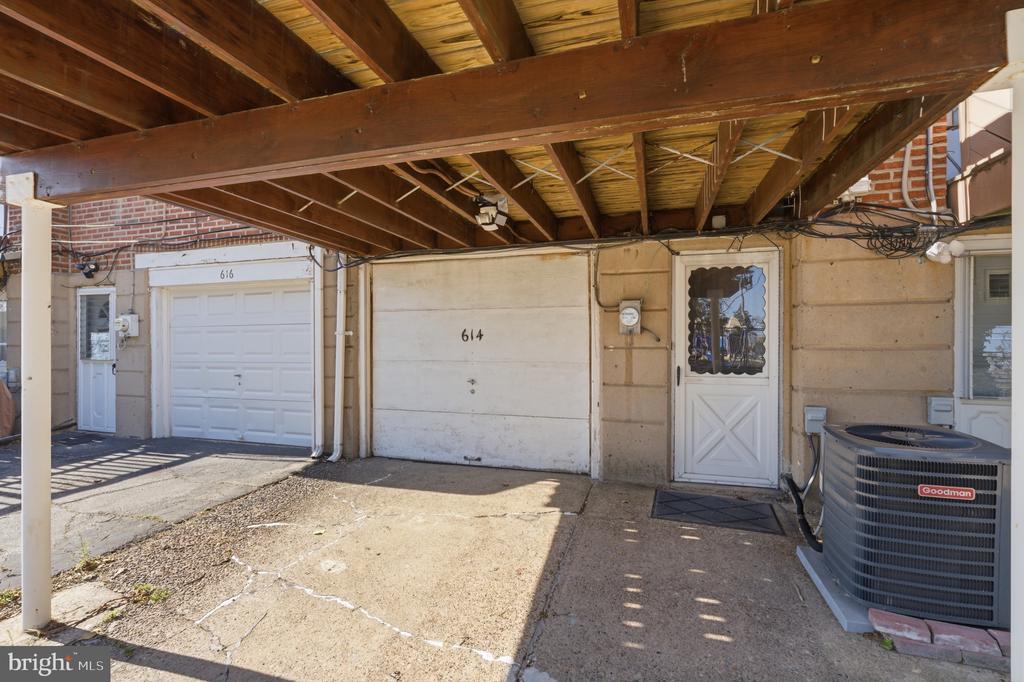 614 RIVELY AVENUE