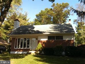 30 MEADOWBROOK LANE
