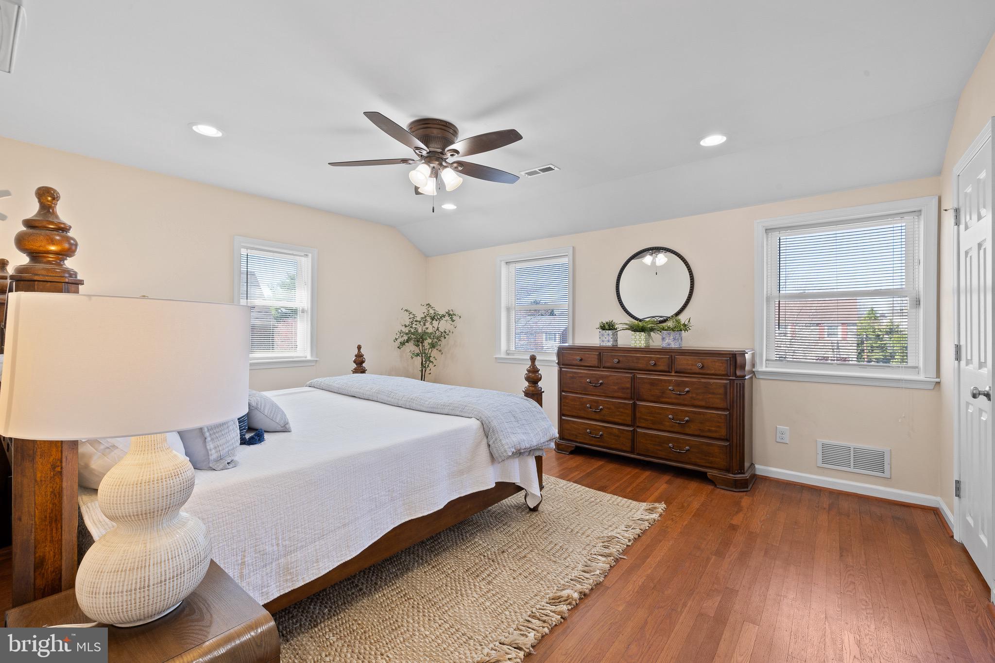 1521 BRIERWOOD ROAD