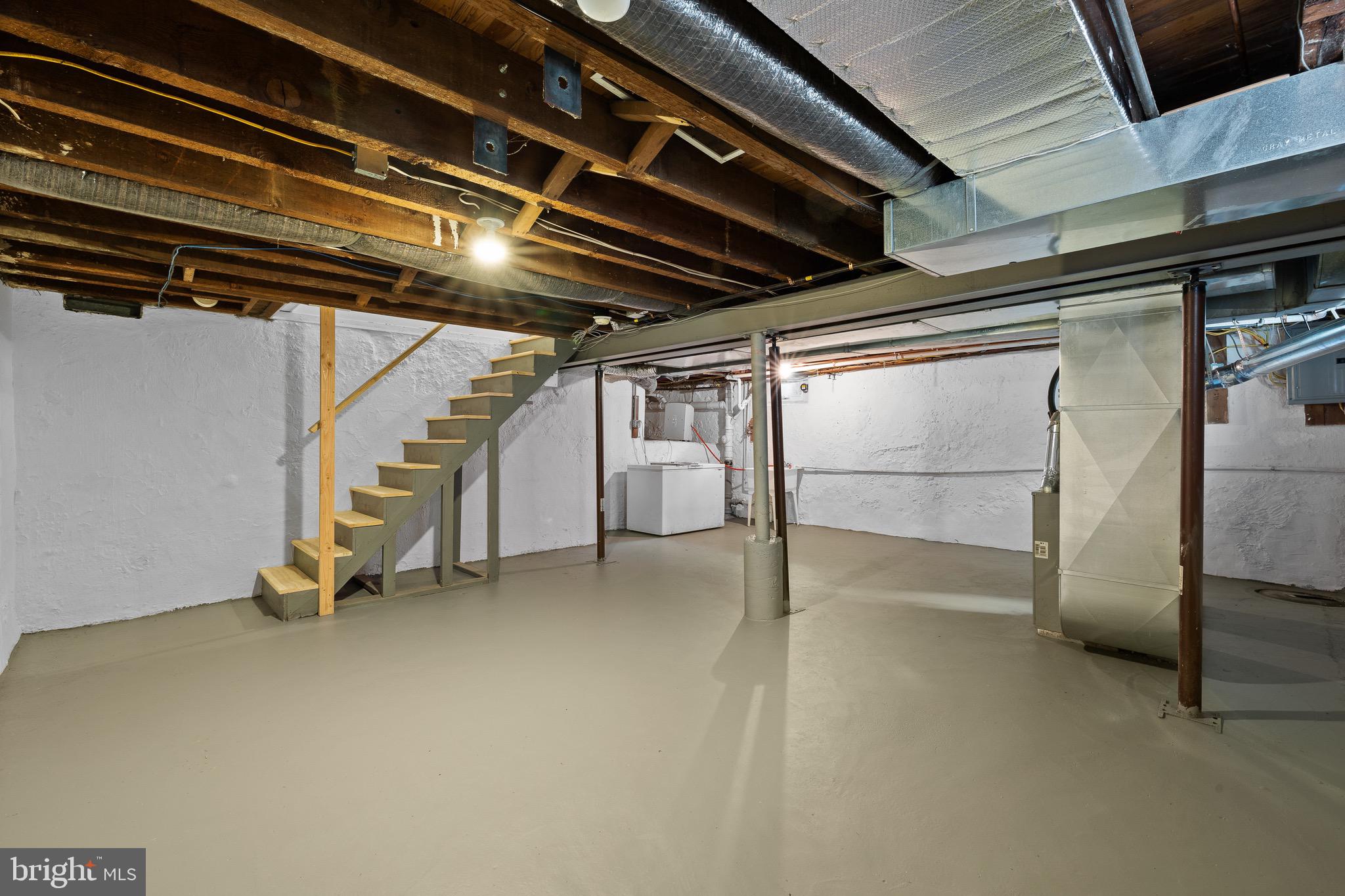 1521 BRIERWOOD ROAD