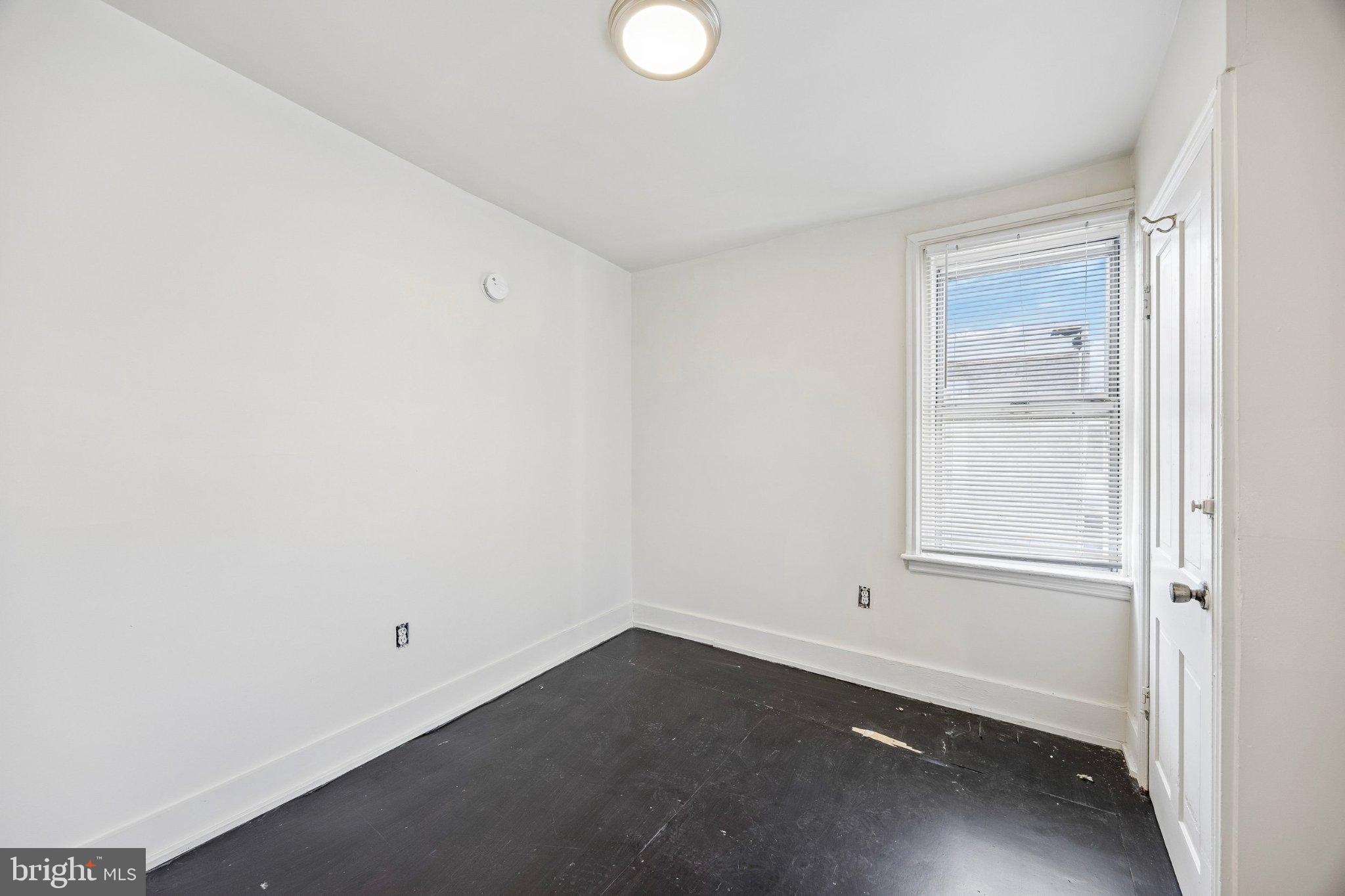 2706 W 7TH STREET
