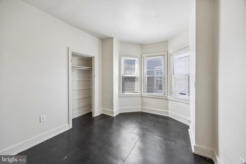 2706 W 7TH STREET
