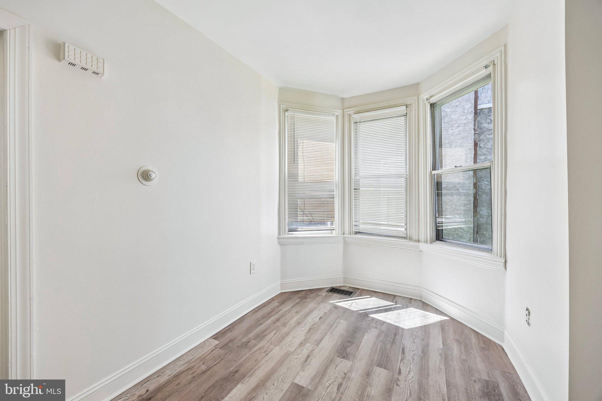 2706 W 7TH STREET