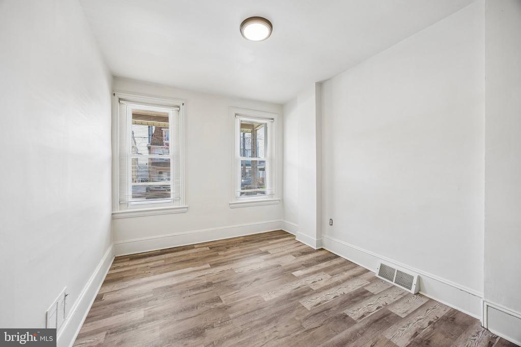 2706 W 7TH STREET