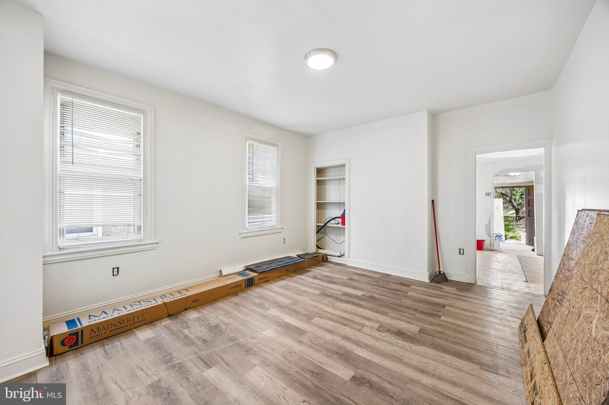 2706 W 7TH STREET