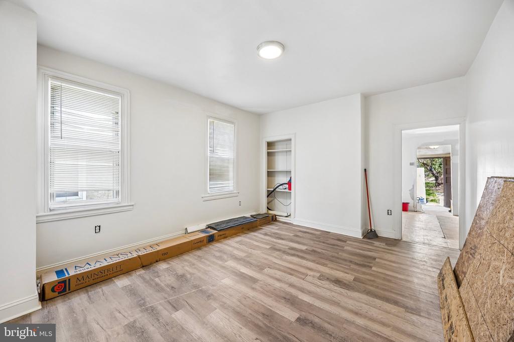 2706 W 7TH STREET