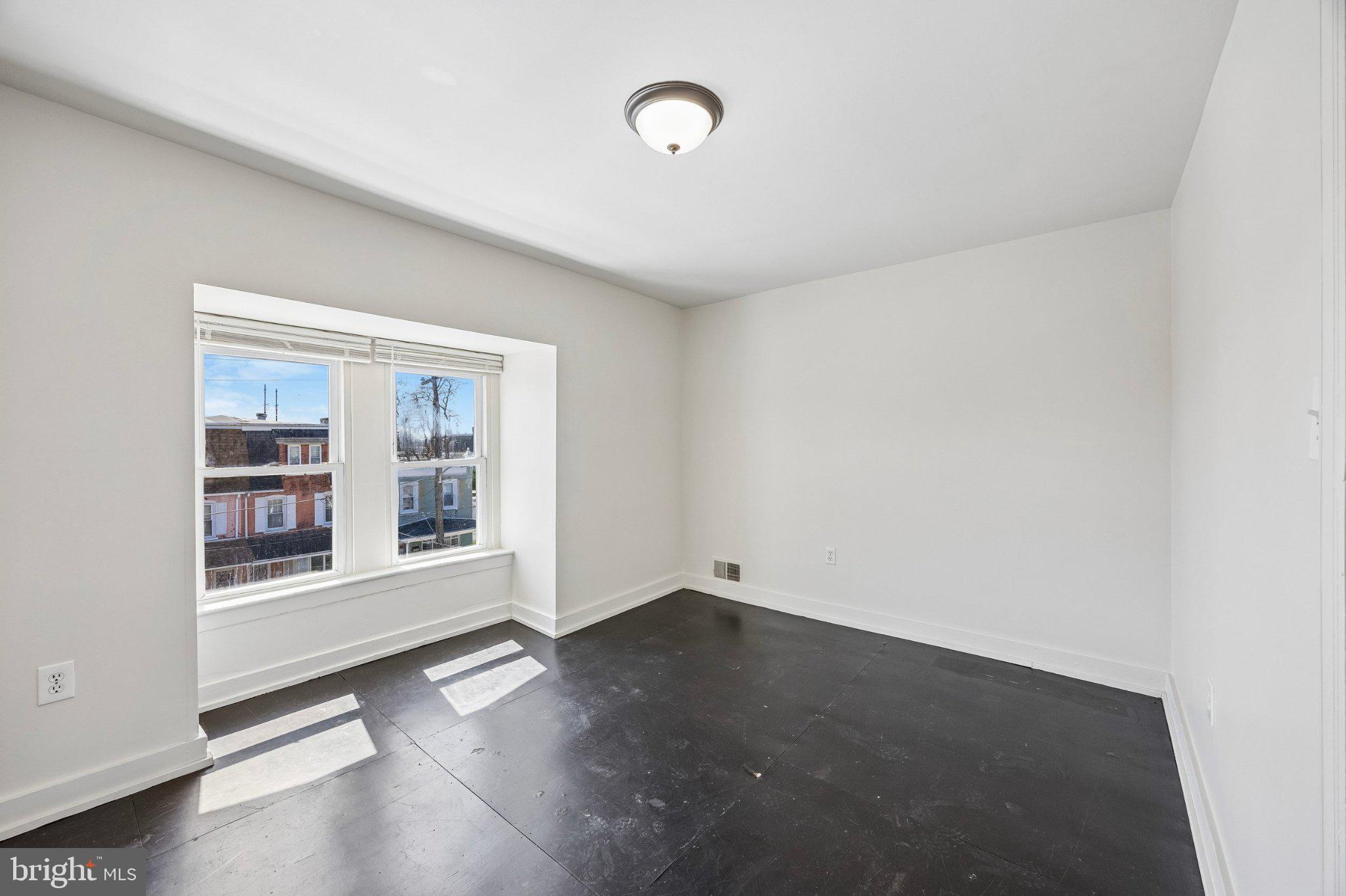 2706 W 7TH STREET