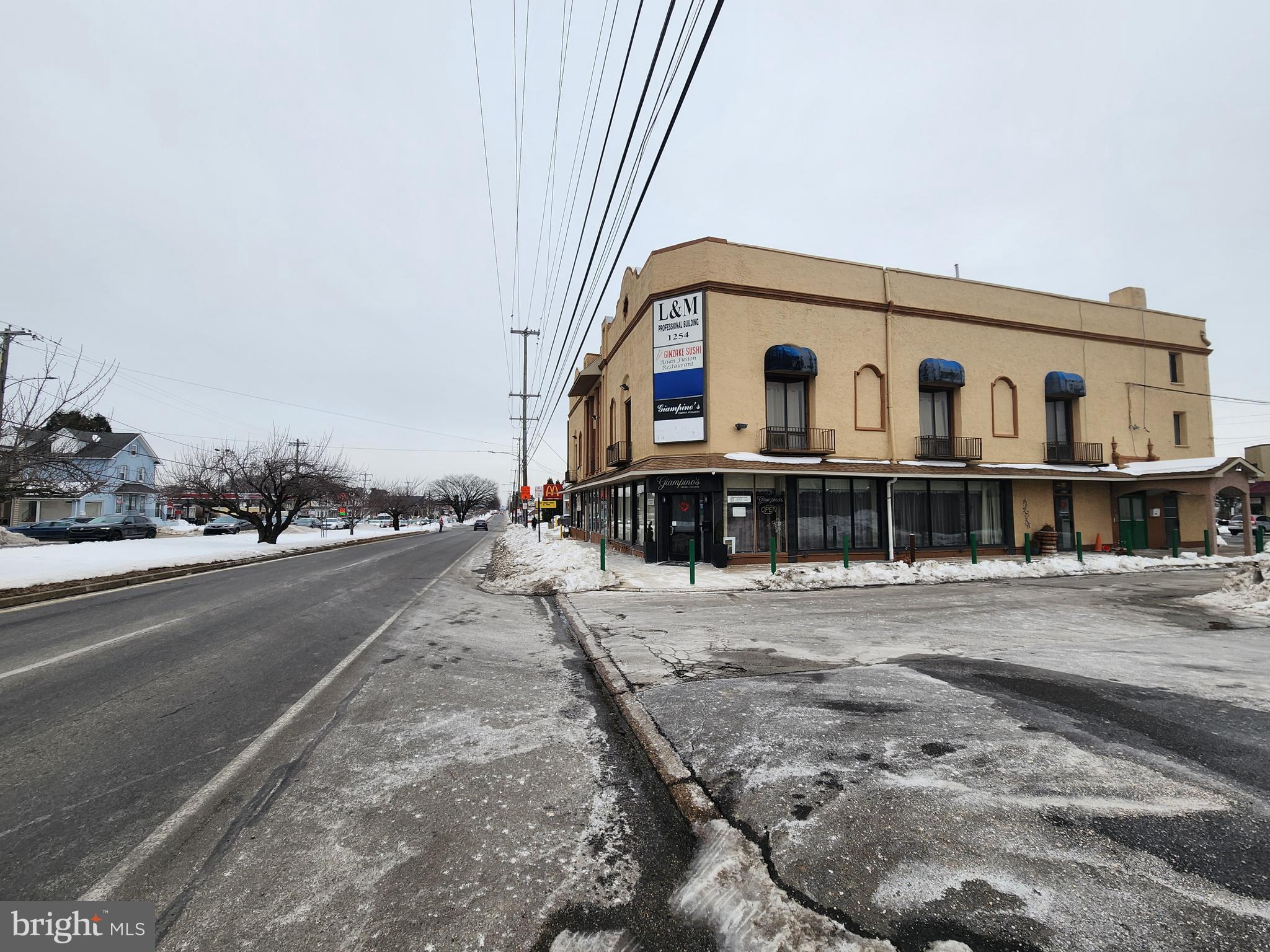 1254 WEST CHESTER PIKE 201