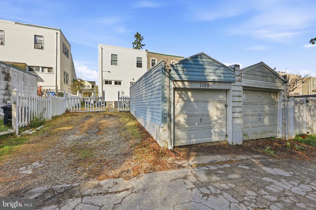 1105 WILSON DRIVE