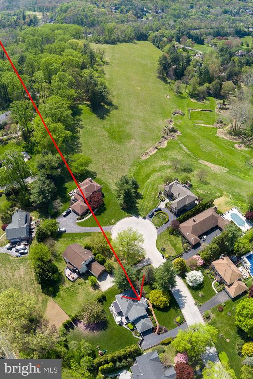 407 VALLEY GLEN DRIVE