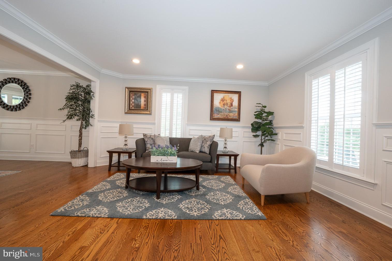 407 VALLEY GLEN DRIVE