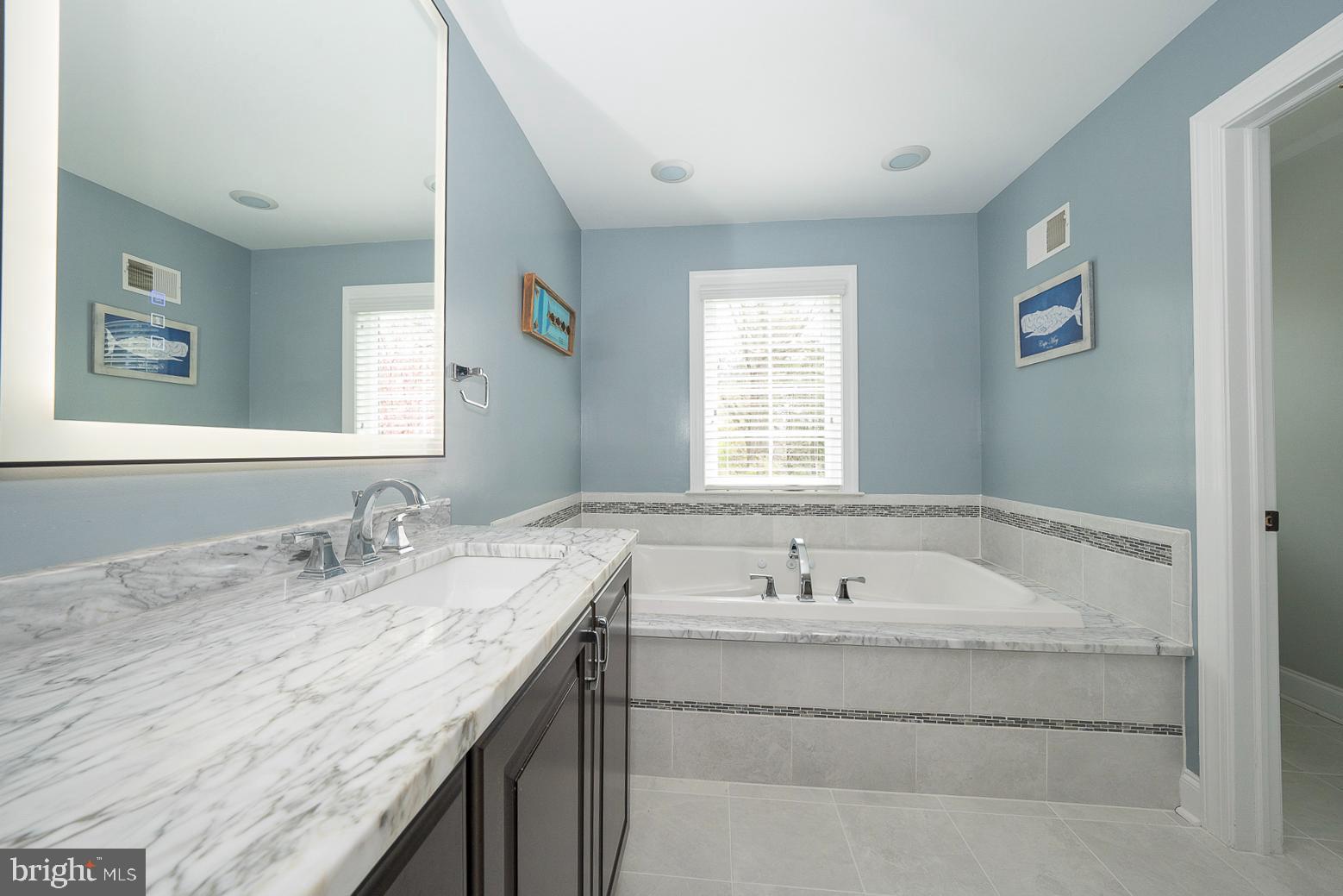 407 VALLEY GLEN DRIVE