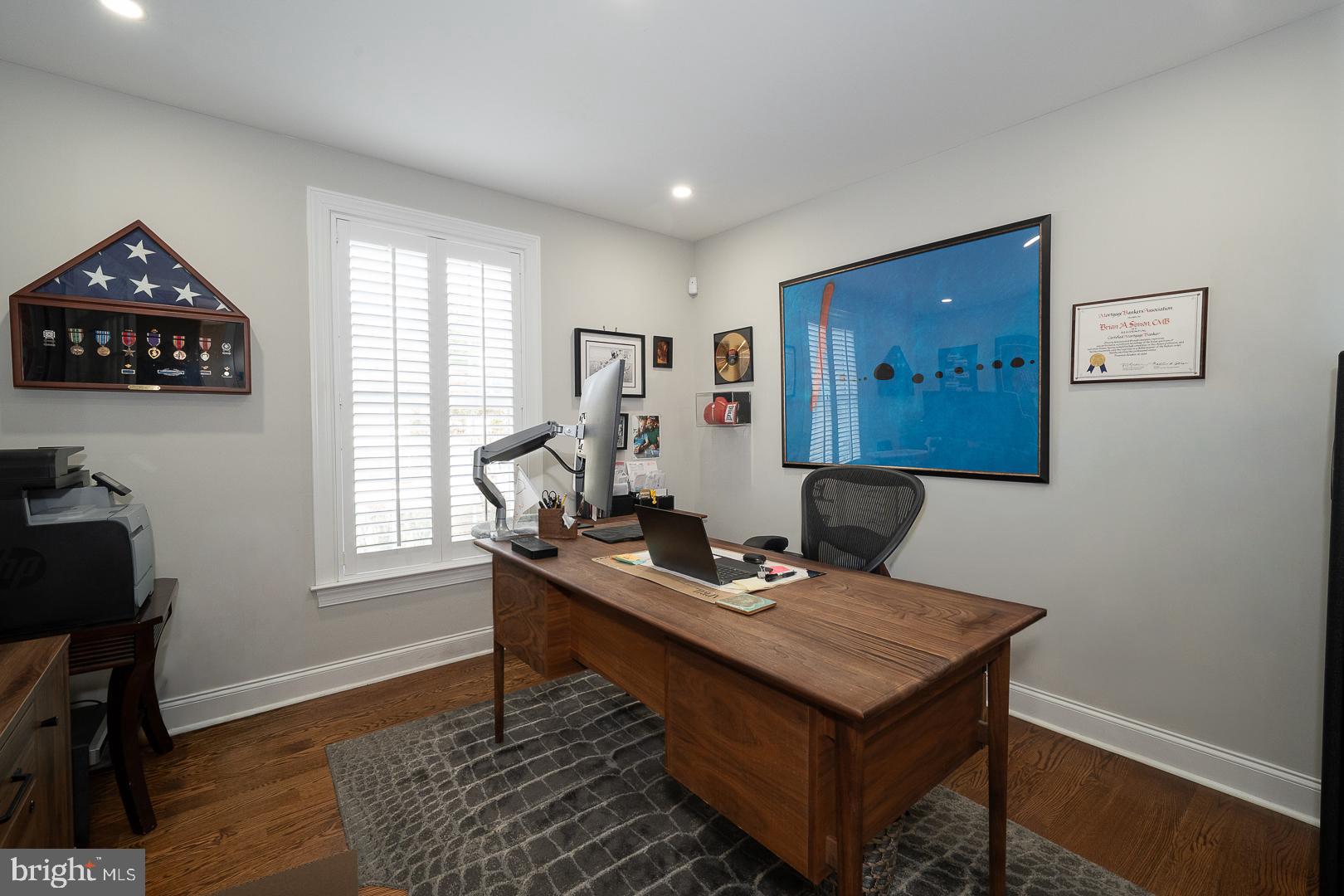 407 VALLEY GLEN DRIVE