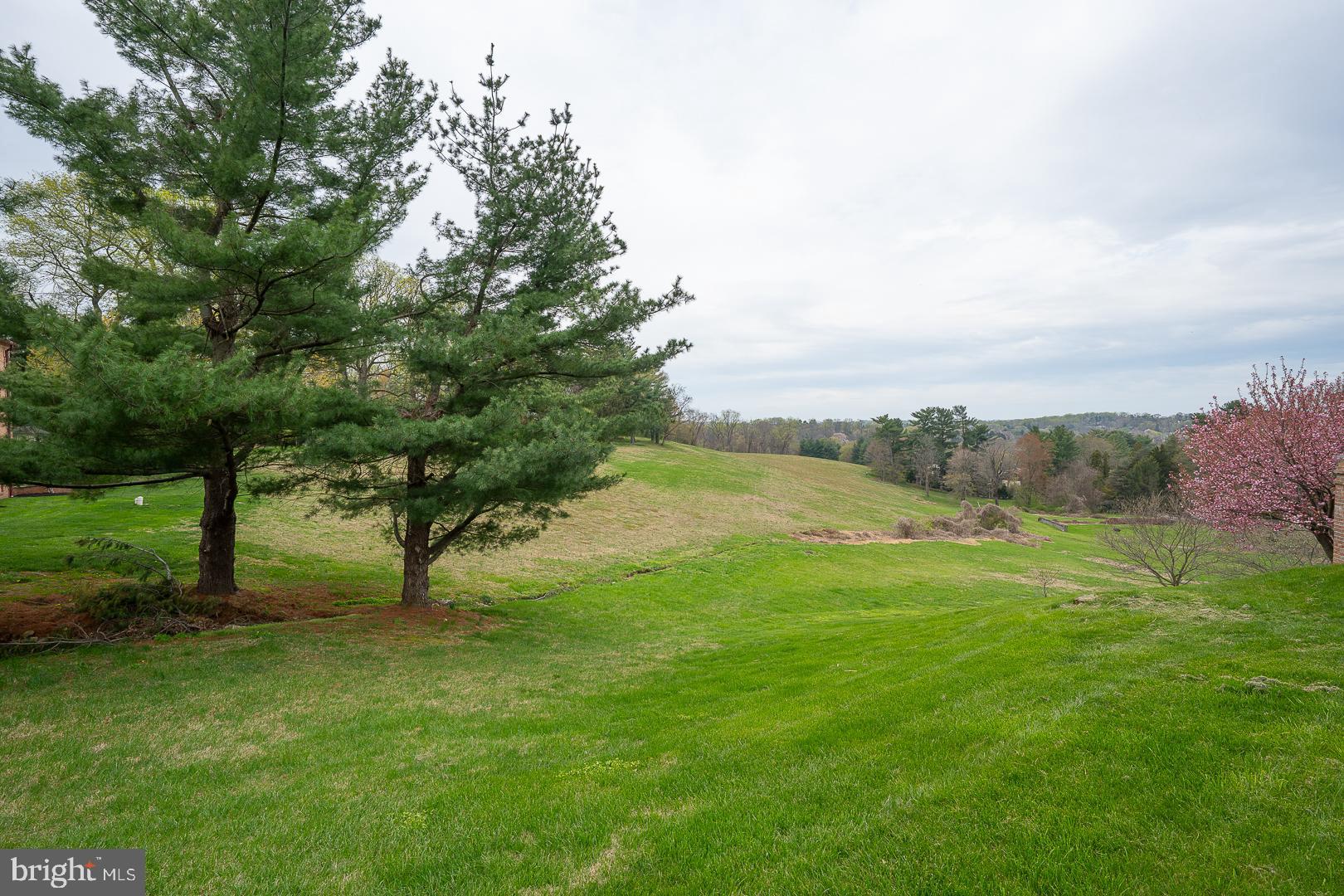 407 VALLEY GLEN DRIVE