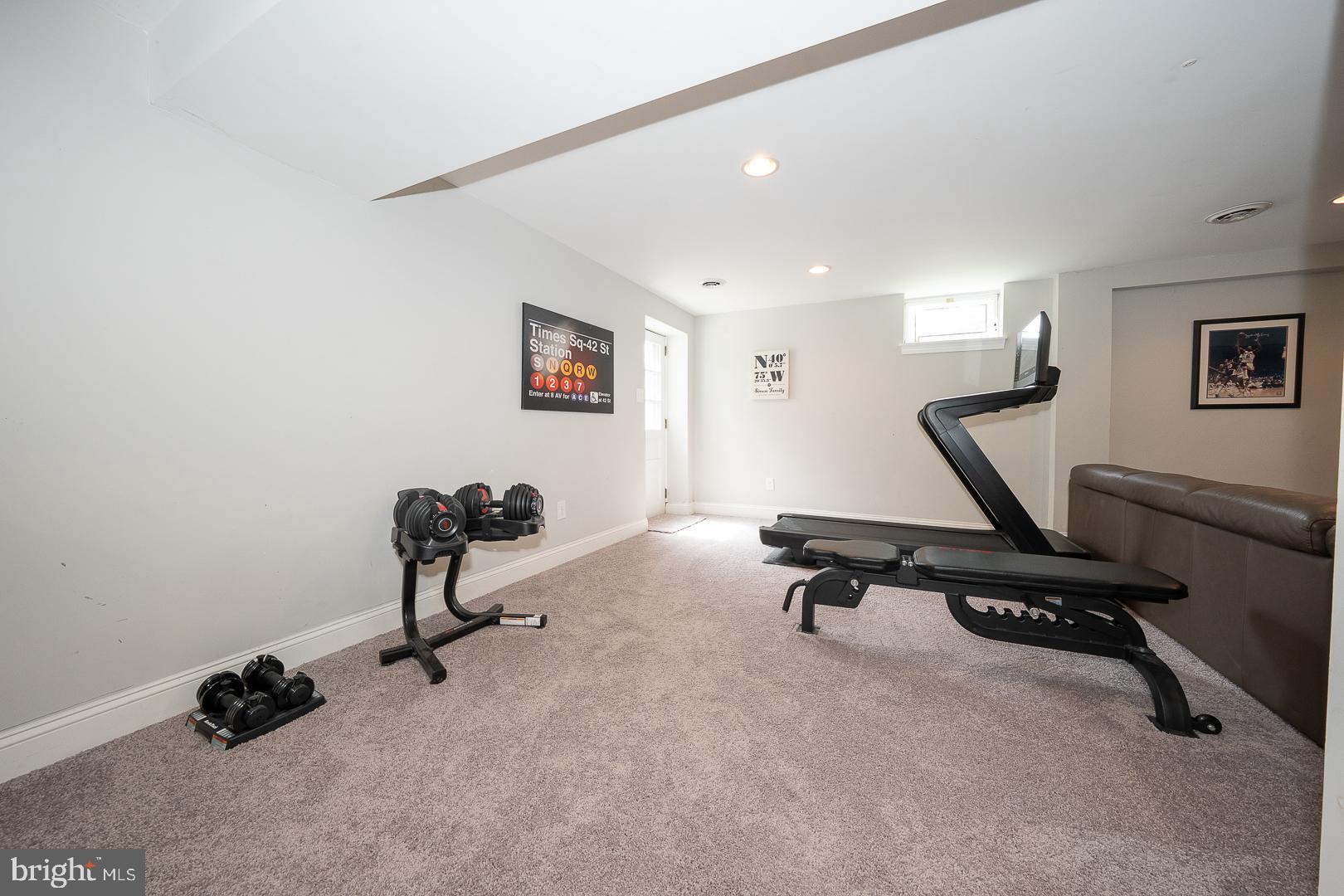 407 VALLEY GLEN DRIVE