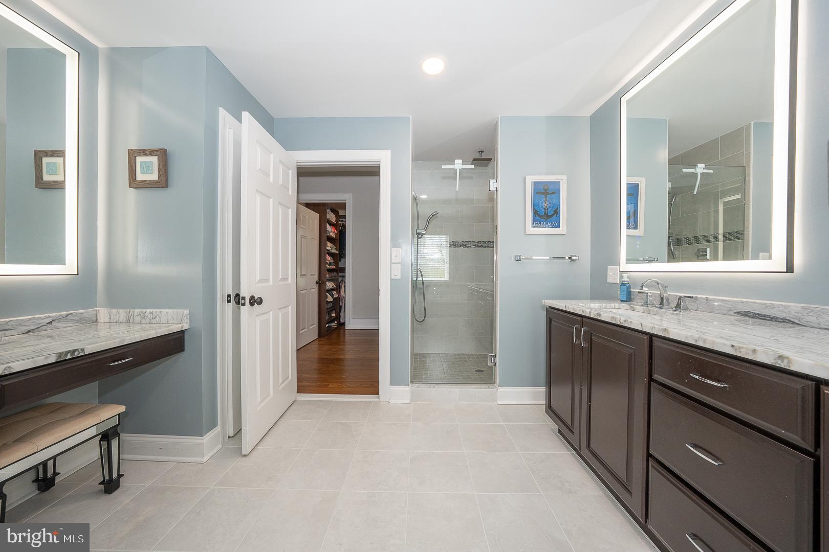 407 VALLEY GLEN DRIVE