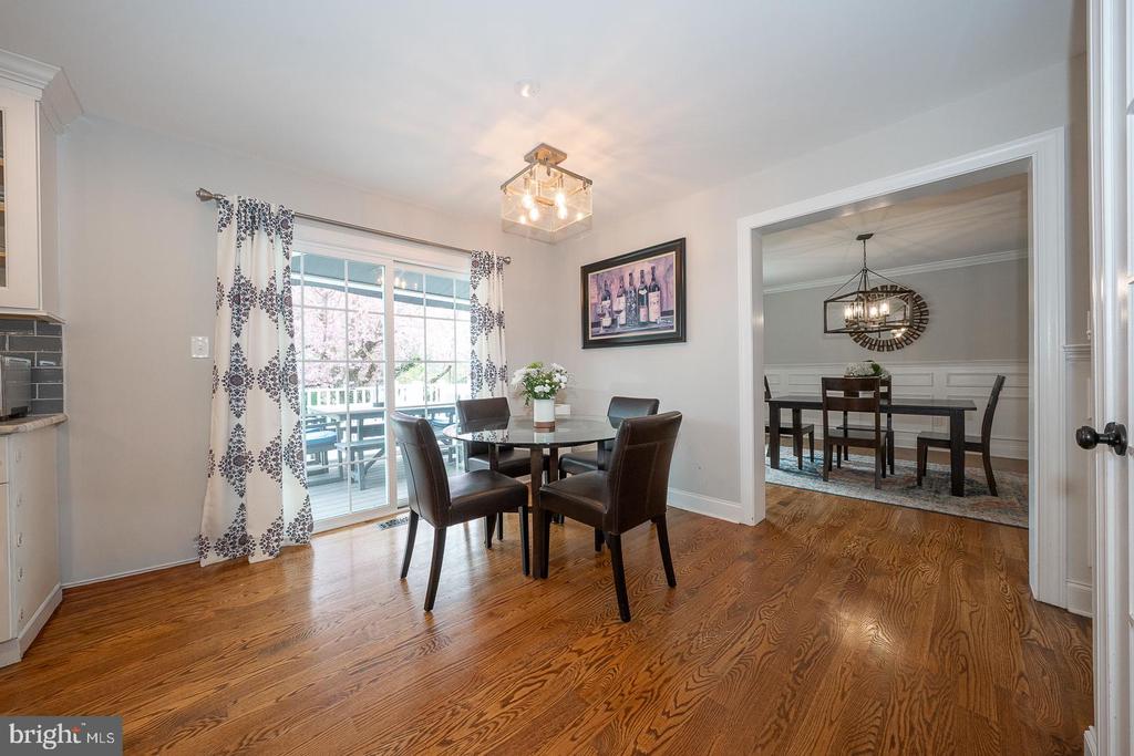 407 VALLEY GLEN DRIVE