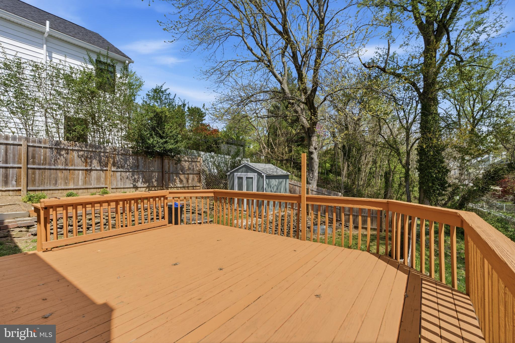 1313 DELMONT AVENUE