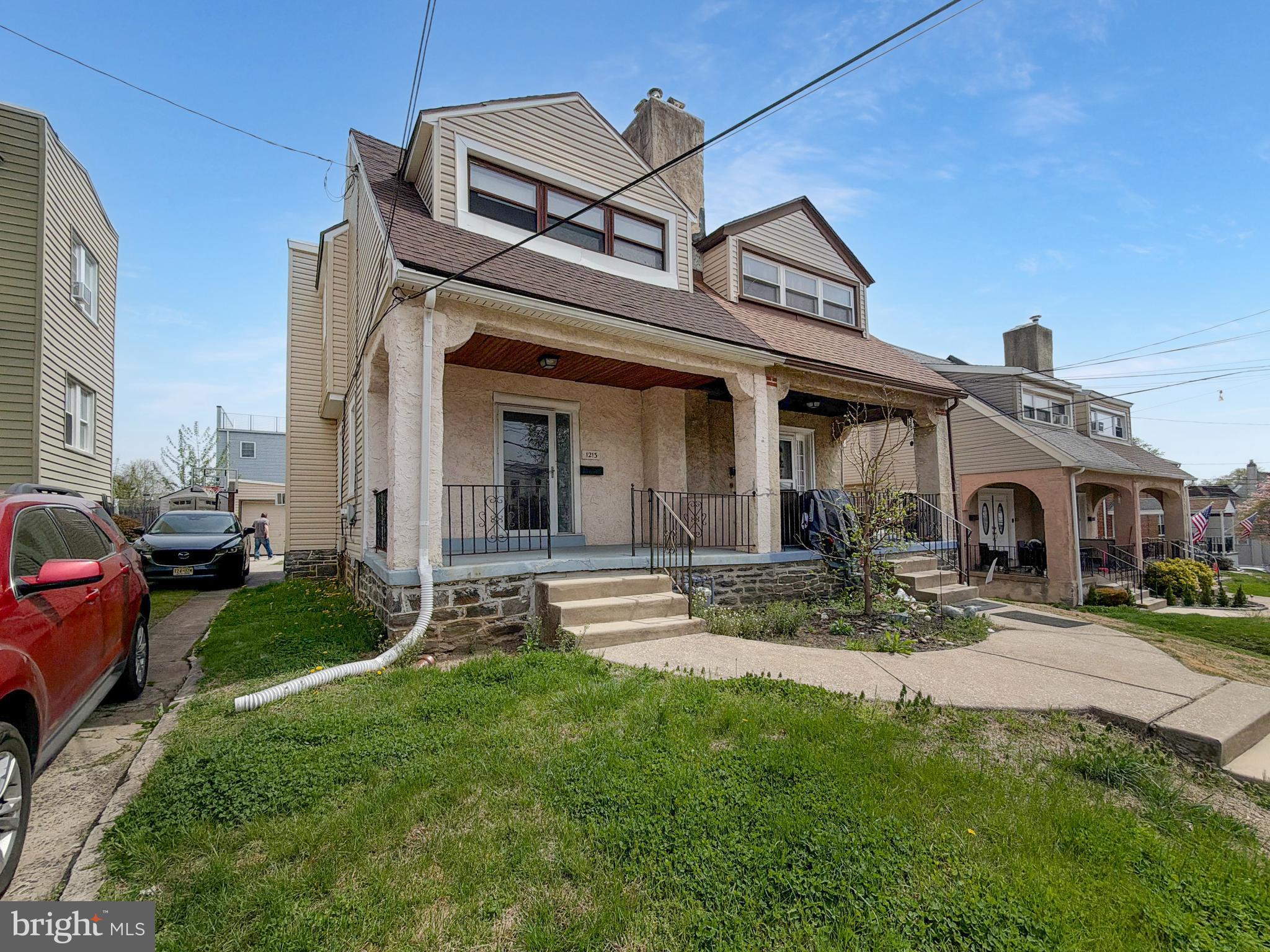 1213 HARDING DRIVE